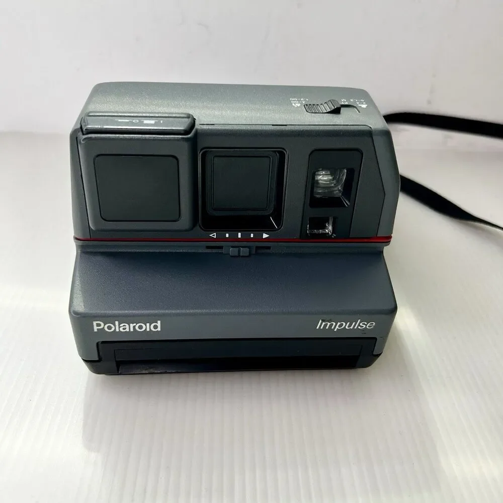Vintage Polaroid Impulse 600 Camera w/Pop-Up Flash & Strap Untested
